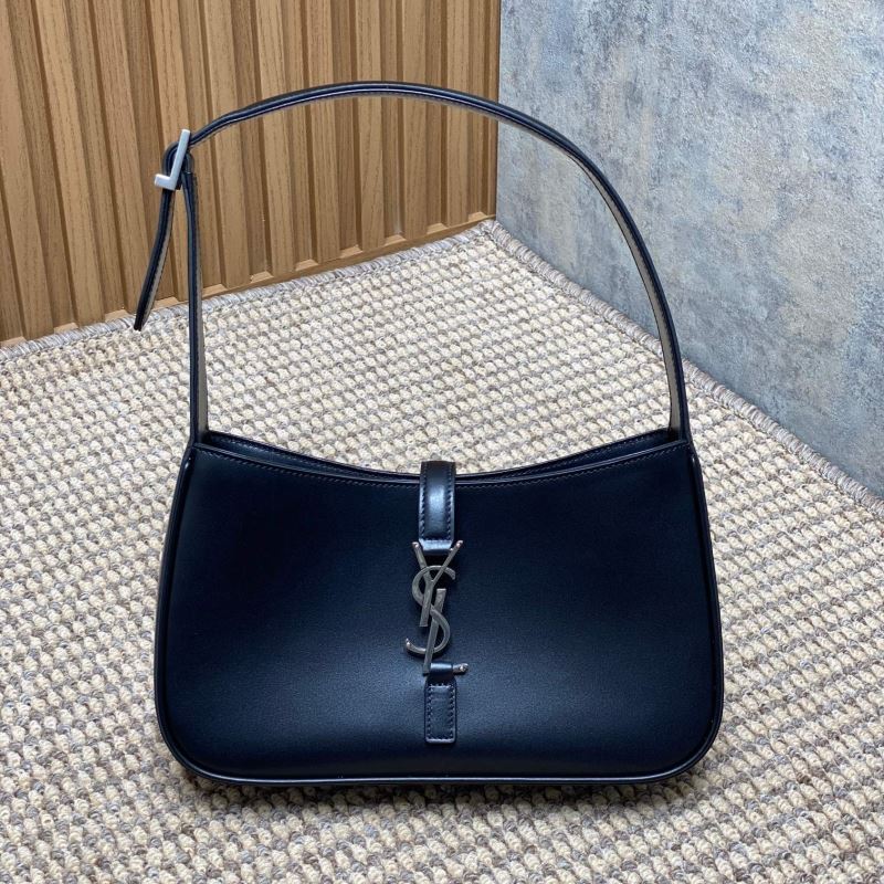 Y51 hobo bags